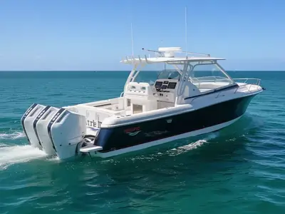 2014 Intrepid 375 Walkaround