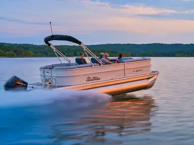 Sun Tracker PARTY BARGE 22 XP3
