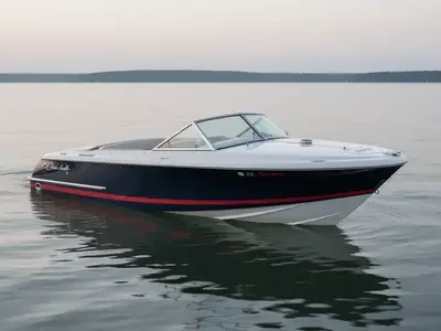 2005 Chris-Craft 22 LAUNCH