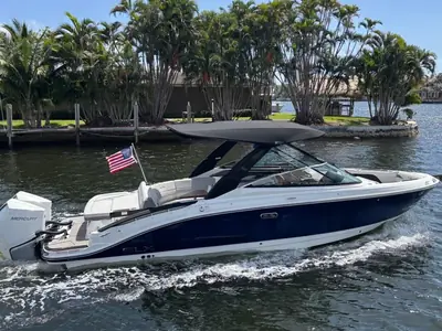 Sea Ray SLX 280 Outboard