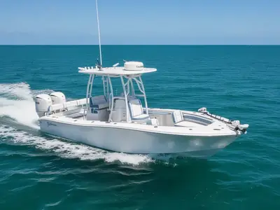 2025 Yellowfin 26 Hybrid