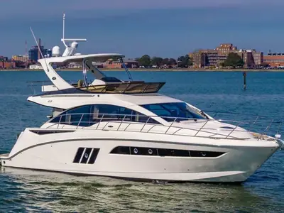 2015 Sea Ray Fly 510