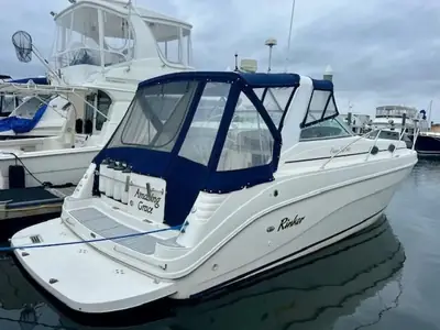 Rinker Fiesta Vee 342