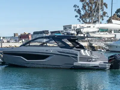 Cruisers 42 GLS