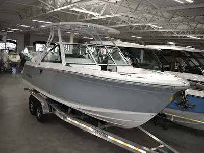 2025 Blackfin 252DC