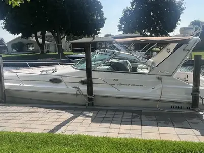 1994 Sea Ray 330 Express Cruiser