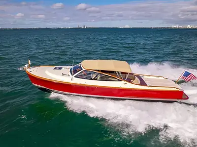 hinckley Talaria 38R