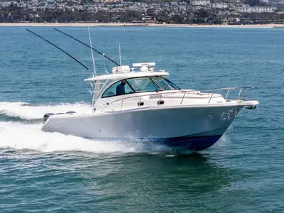 Pursuit OS 385 OFFSHORE