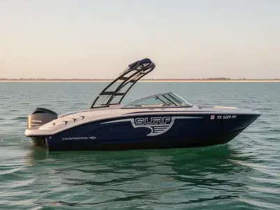 2019 Chaparral H2O Surf