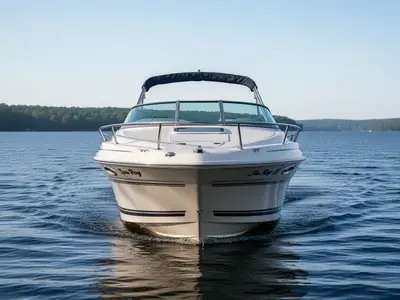 2001 Sea Ray Express Cruiser 215