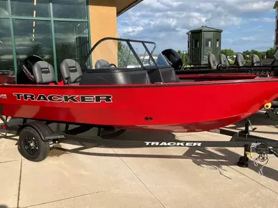 Tracker PRO GUIDE V-16 WT