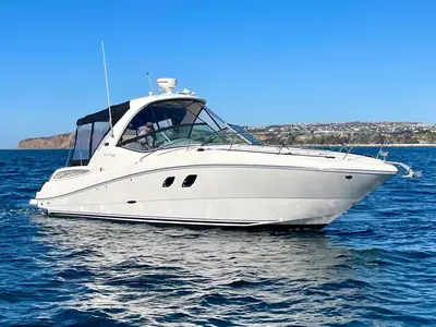 Sea Ray 330 Sundancer