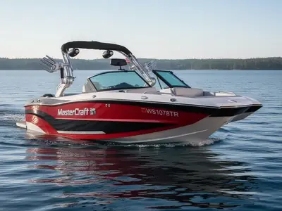 2017 MasterCraft XT20