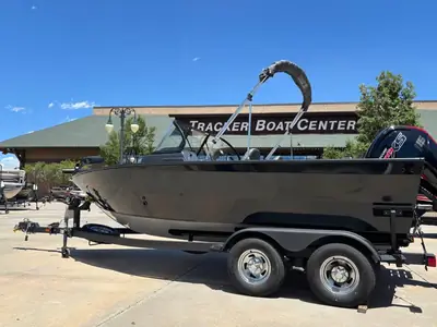 2025 Tracker Pro Guide V-175 Combo
