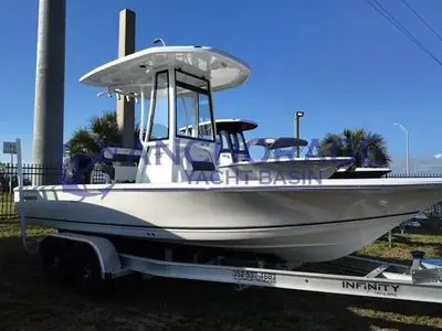 Tidewater 2110 Bay Max