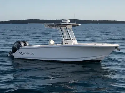 2023 Robalo R250 Center Console