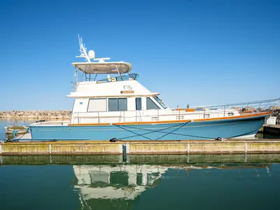 Grand Banks EASTBAY 58