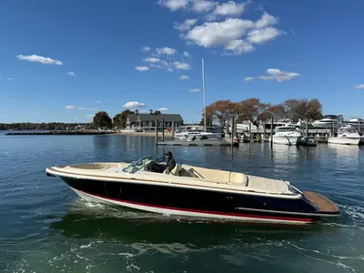2018 Chris-Craft LAUNCH 30