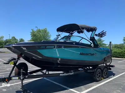 2022 MasterCraft X22