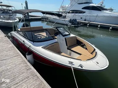 2024 Sea Ray SPX 210