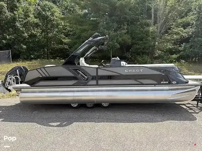 Crest Pontoons 250 SLS