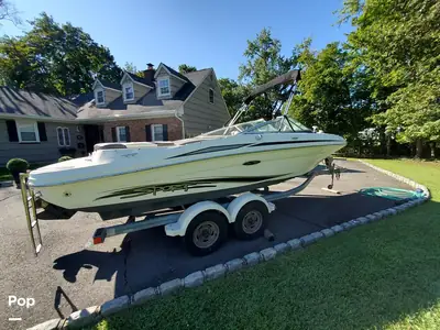 2011 Sea Ray 205 Sport