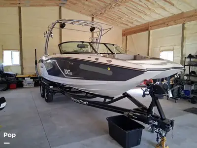 2016 MasterCraft NXT22