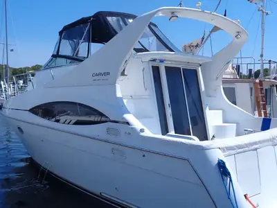 2000 Carver Mariner
