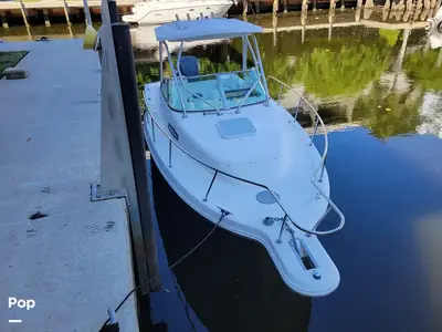 2000 Wellcraft Corp 24 WALKAROUND