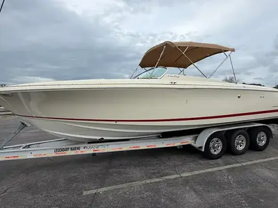 Chris-Craft 32 Launch