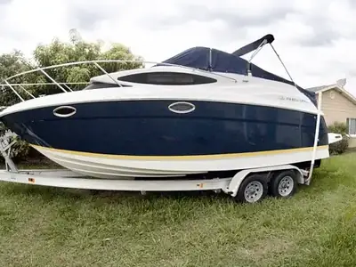 2007 Regal Commodore 2665