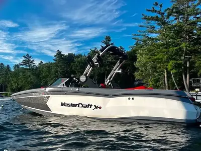 2022 MasterCraft Xstar S