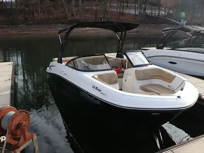 Bayliner VR5