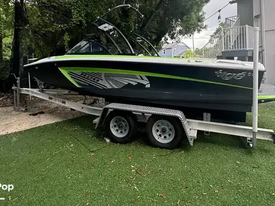2012 Tige' R20