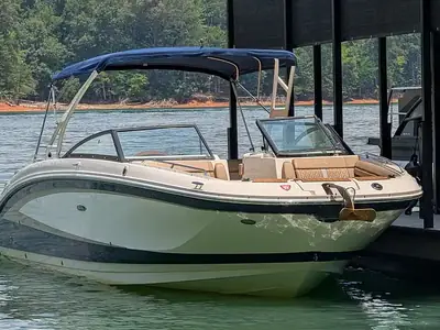 Sea Ray Sundeck 290