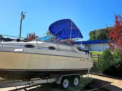 1996 Sea Ray Sundancer 250