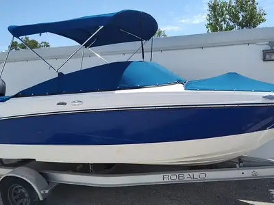 2020 Monterey M-205