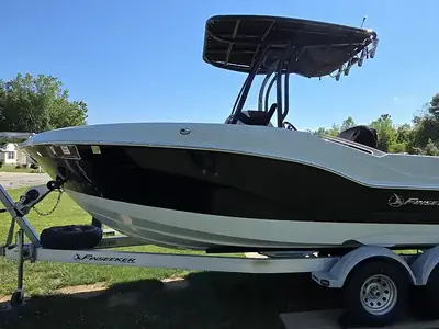 Crownline 200 FINSEEKER
