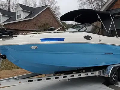 2023 Stingray 231 DC