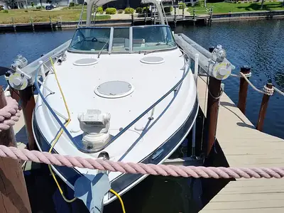 2008 Four Winns V288