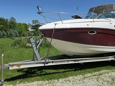 Rinker 250 EXPRESS CRUISER