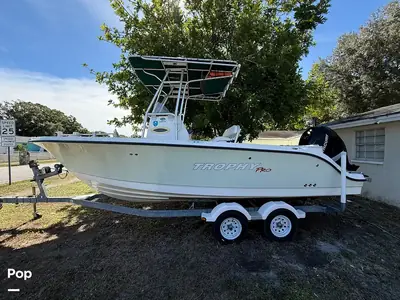 Trophy 2103 CC
