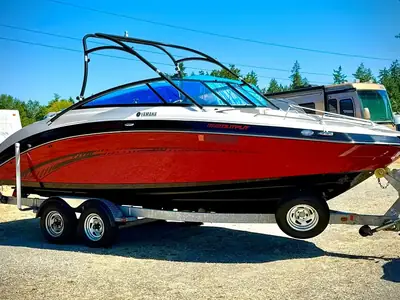 2014 Yamaha AR240