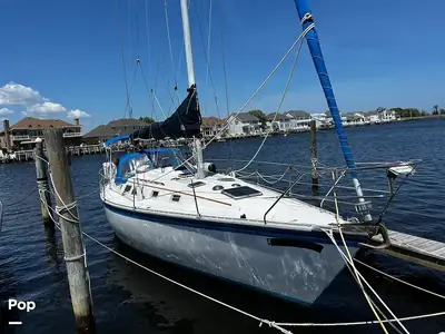 1983 Hunter 34