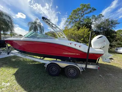 2021 Chaparral Boats 21 SSI OB