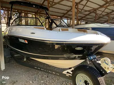 2021 Bayliner VR5