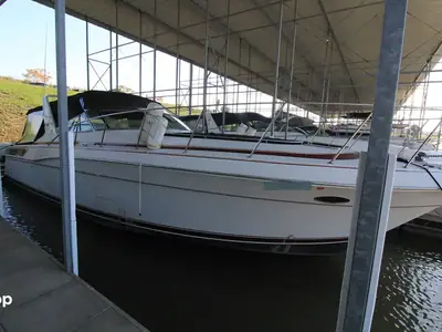 1990 Wellcraft Corp CORSICA 3700