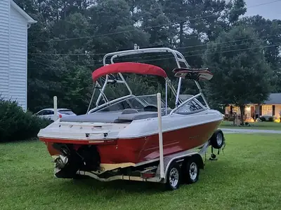2020 Stingray 208 Lr