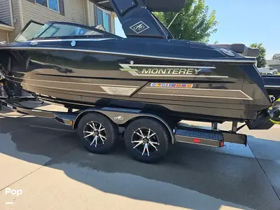 2021 Monterey 238 SS