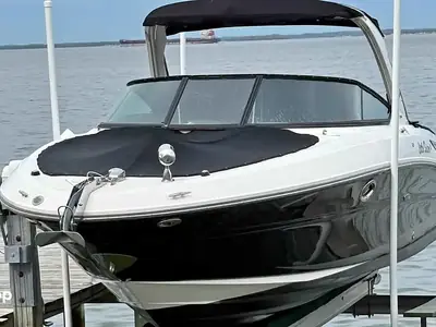 2010 Sea Ray 300 SLX